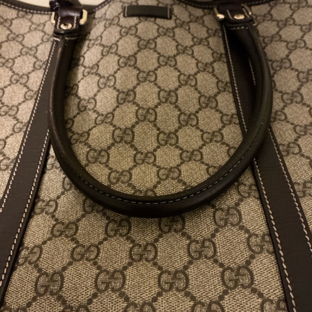 Gucci GG Supreme Large Joy Tote Bag - Picture 4 of 15